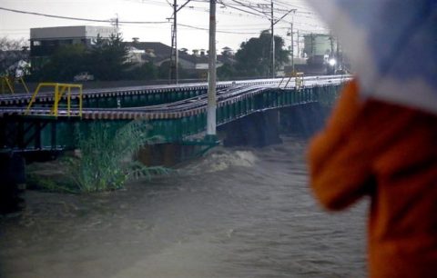 台風　21